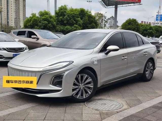 Hongqi Hongqi E-QM5 Rechargeable 431km Enjoy Edition 5 seats