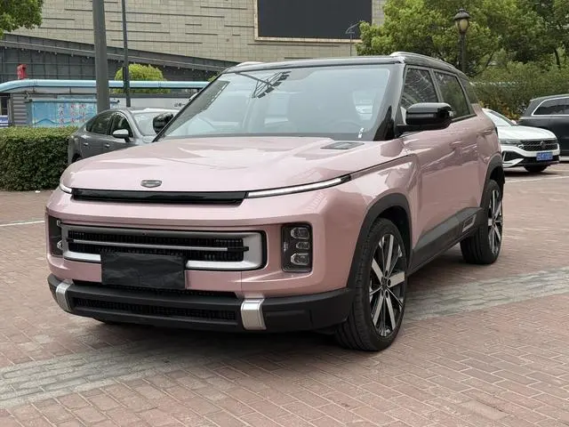 Geely Geely ICON 1.5TD Chocolate Mellow Version