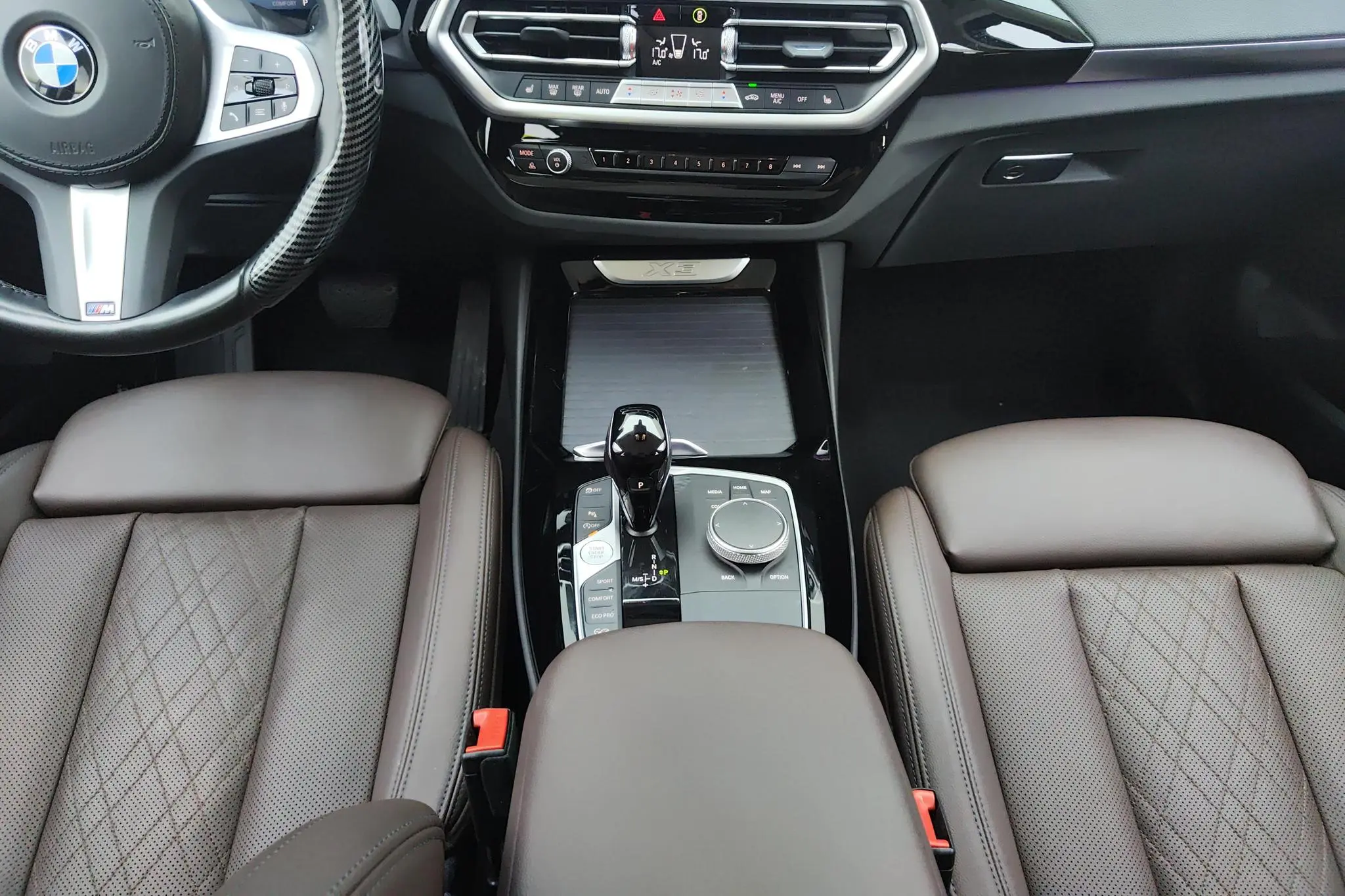 BMW BMW X3 xDrive25i M sports suit