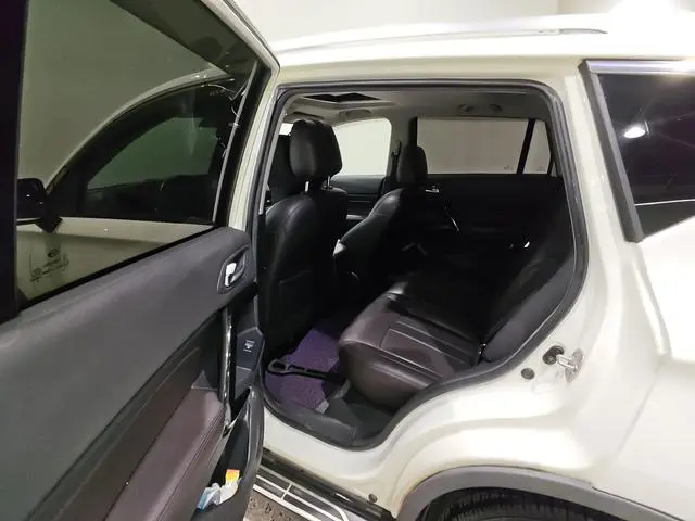GAC Trumpchi GS4 235T automatic two-wheel drive luxury smart version