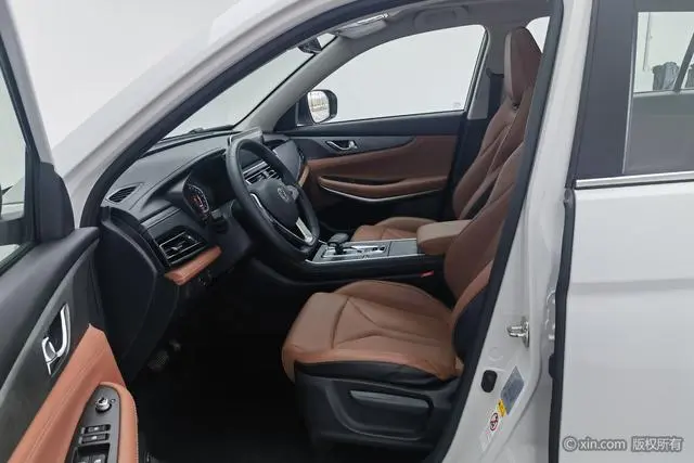 Changan Changan CS75 Enjoy Edition 1.5T DCT Luxury