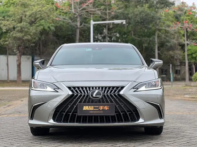 Lexus Lexus ES 200 Excellent Edition