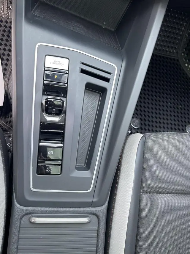 Volkswagen golf 280TSI DSG 30th Anniversary Edition