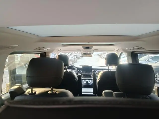 Mercedes-Benz Mercedes-Benz V-class V 260 Pilot Version Country V