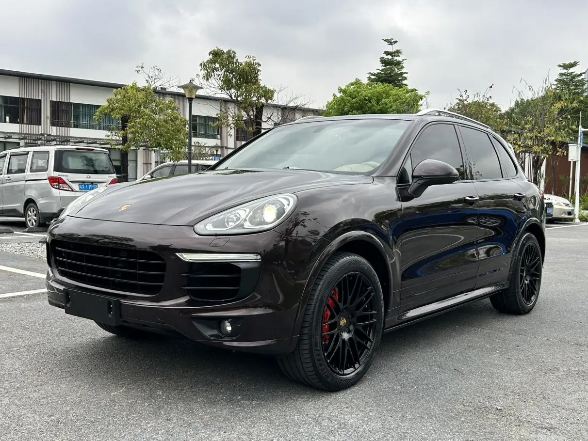 Porsche Cayenne Cayenne Platinum Edition 3.0T