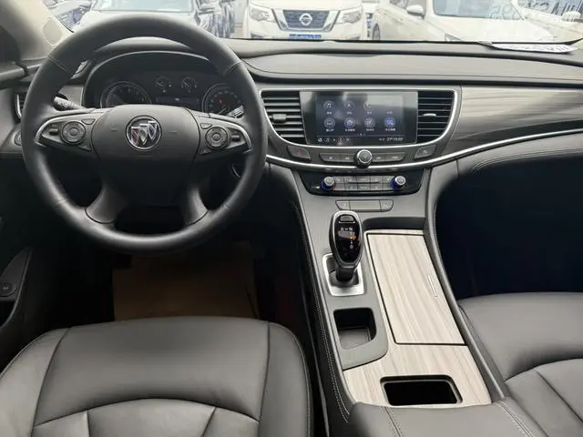 Buick Lacrosse 552T luxury