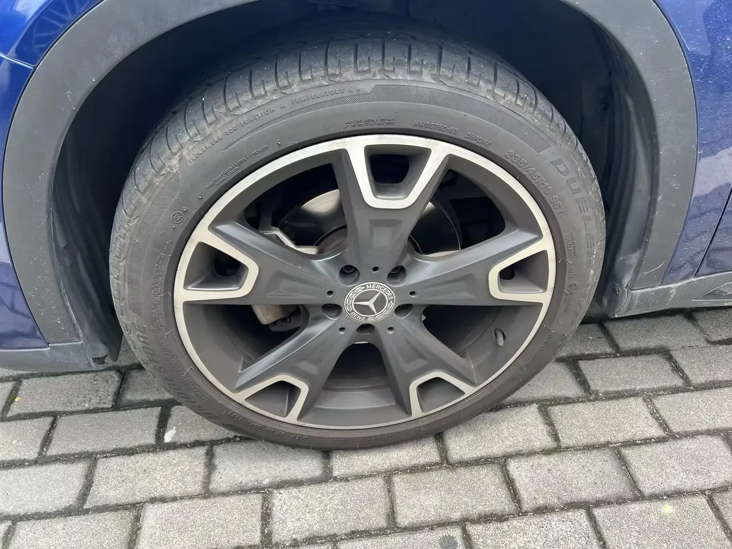 Mercedes-Benz Mercedes-Benz GLA GLA 220 4MATIC sports type