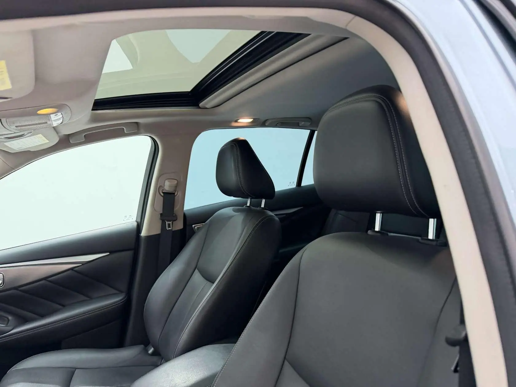 Infiniti Infiniti Q50L 2.0T Yixiang Edition Country V