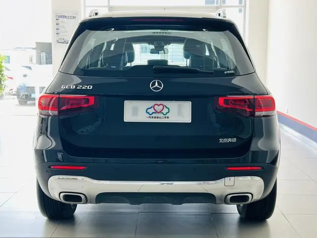 Mercedes-Benz Mercedes-Benz GLB GLB 220 dynamic type
