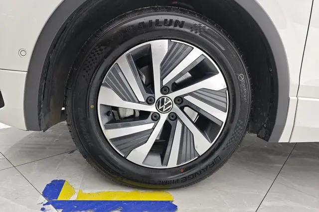 Volkswagen Tiguan L PHEV 430PHEV plug-in hybrid Ultimate Edition