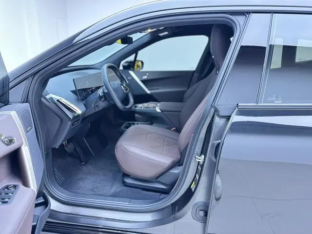 BMW BMW iX xDrive40