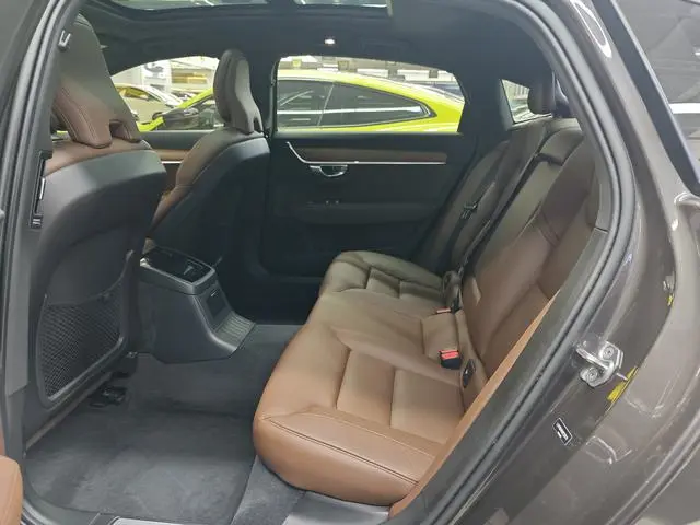 Volvo Volvo S90 PHEV T8 E-drive Hybrid Zhiyi Deluxe Edition