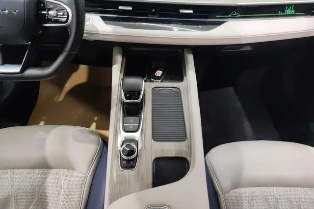 Chery Fulwin Arrizo 8 1.6TGDI DCT Zhen