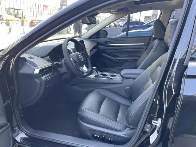 Nissan Teana 2.0 L XL Upper AD1 Smart Line Pilot Edition