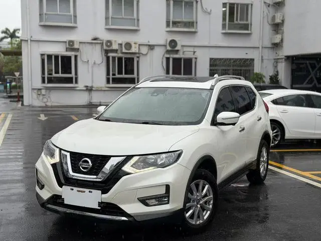 Nissan Qijun 2.0L CVT Zhilian Comfort Edition 2WD