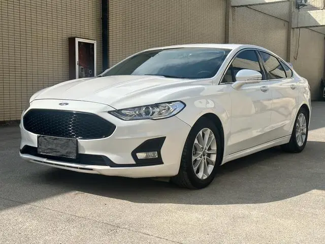 Ford Mondeo EcoBoost 180 fashion type