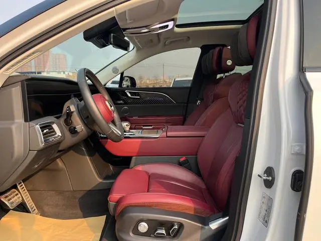 Hongqi Hongqi E-HS9 660km Qichang version six seats