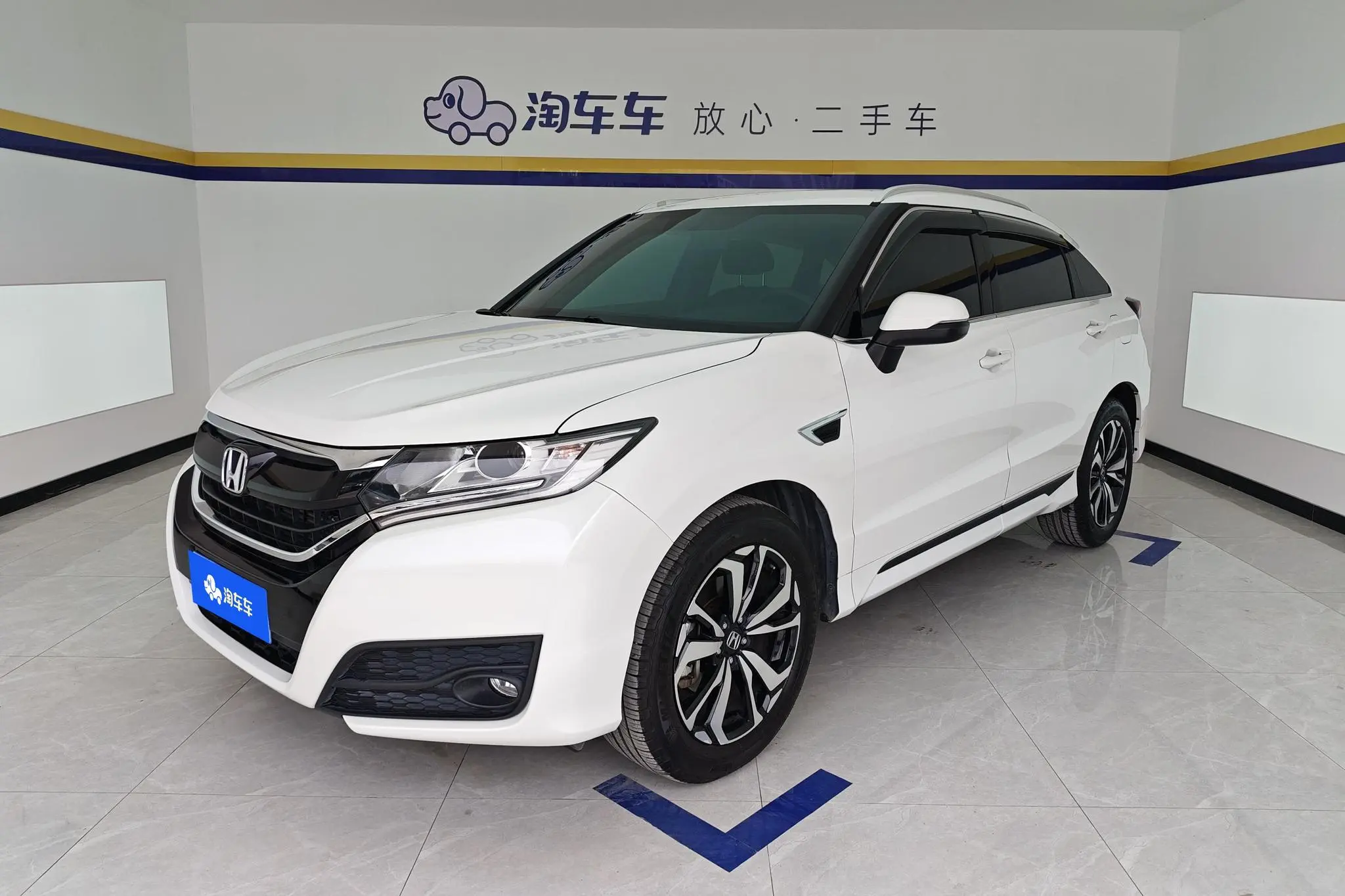 Honda Honda UR-V 240TURBO two-wheel drive classic version Country V