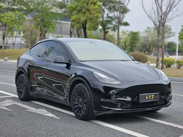 Tesla Model Y Standard battery life, rear-wheel drive version