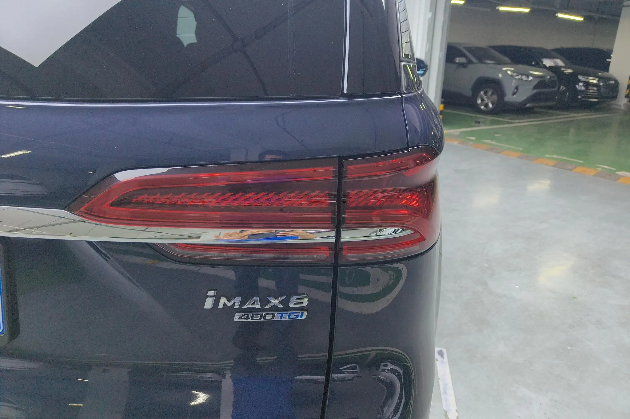 Roewe Roewe iMAX8 400TGI Premium Edition