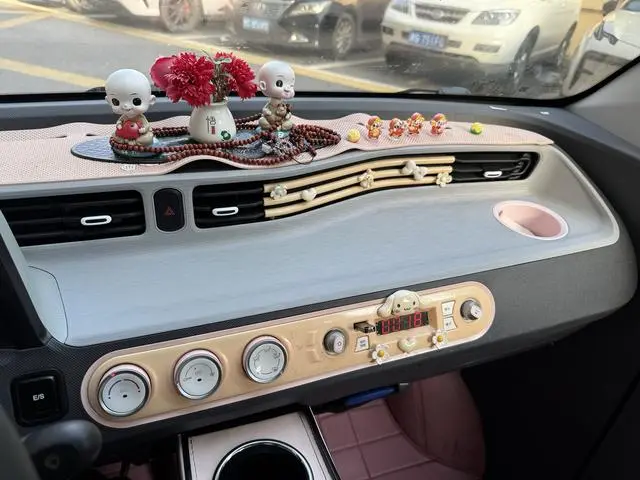 Wuling Wuling Hongguang MINIEV Macaron Premium Lithium Iron Phosphate