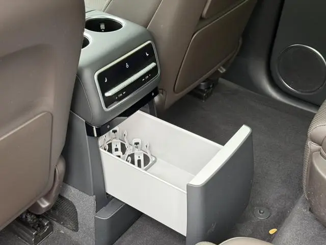 Li Auto Ideal L9 Max version