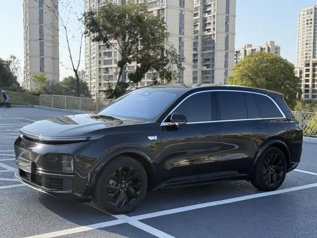 Li Auto Ideal L8 Pro version