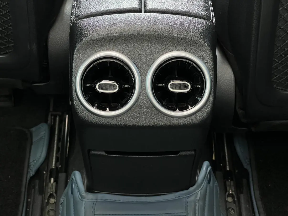 Mercedes-Benz Mercedes-Benz A-class Facelift A 200 L