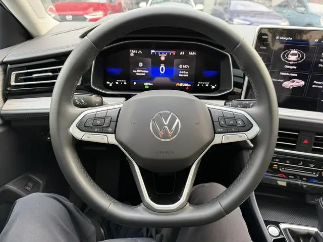Volkswagen Sagitar 200TSI DSG Beyond Edition