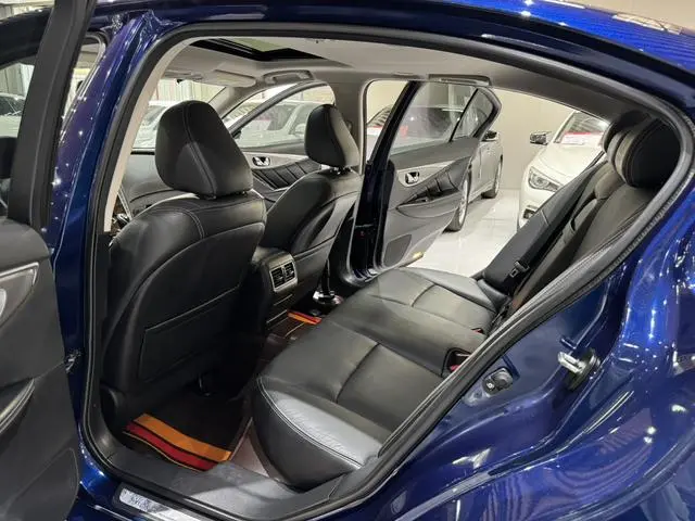 Infiniti Infiniti Q50L 2.0T Premium Version Country VI