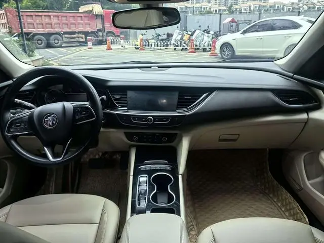 Buick Regal Facelift 552T Elite type