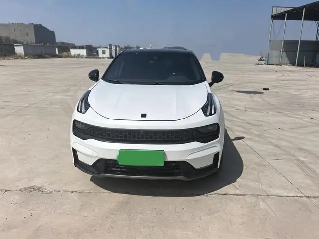 LYNK & CO Lynk 05 2.0TD four-wheel drive Halo