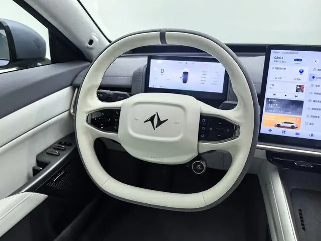 Dongfeng eπ eπ007 Pure electric 540 four-wheel drive Max version