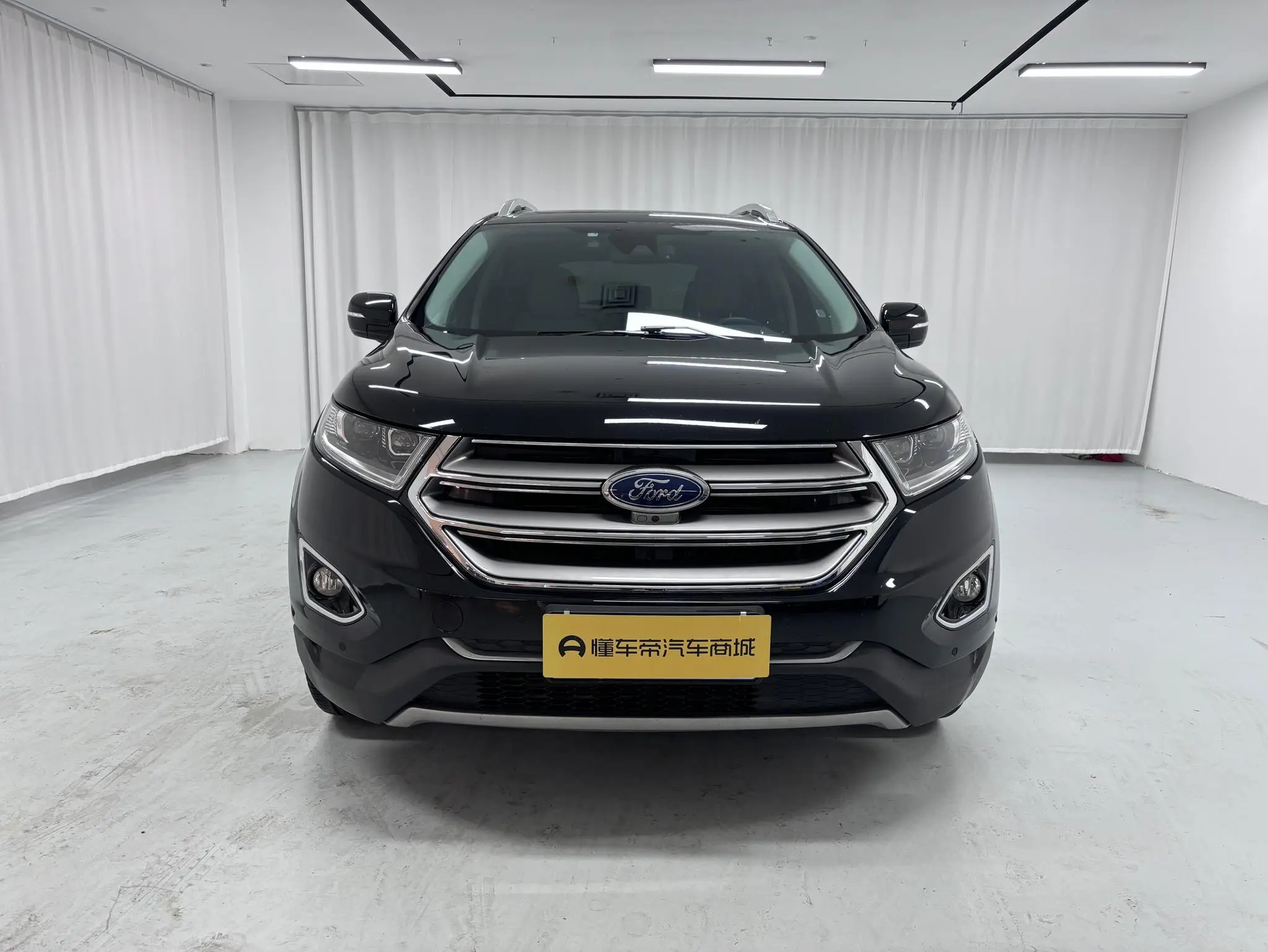 Ford Sharp World EcoBoost 245 four-wheel drive Zunrui Plus 7-seater country V