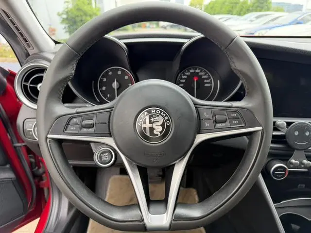 Alfa Romeo Giulia 2.0T 200HP Elite Edition