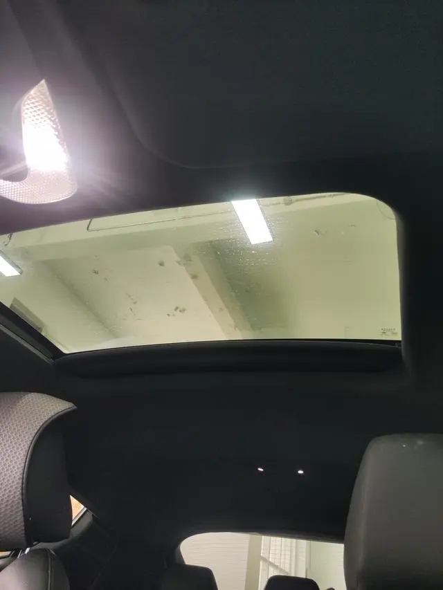 TOYOTA Toyota C-HR 2.0L leading skylight version country VI