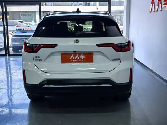 NIO NIO ES6 420KM sports version