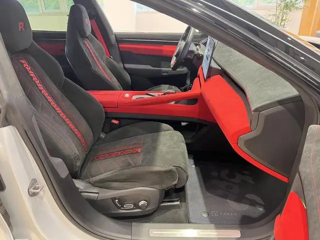 ZEEKR ZEEKR 001 FR 100kWh four-wheel drive