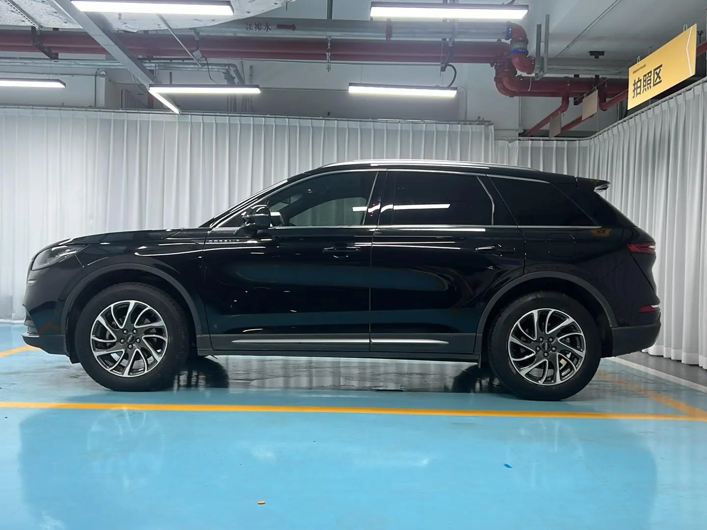 Lincoln Adventurer 2.0T four-wheel drive Zunya Edition
