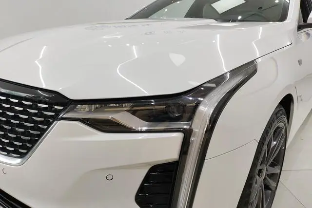 Cadillac Cadillac CT4 25T luxury