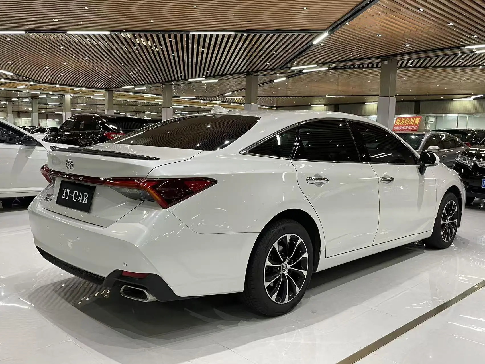 TOYOTA Asian dragon 2.0L Deluxe Edition