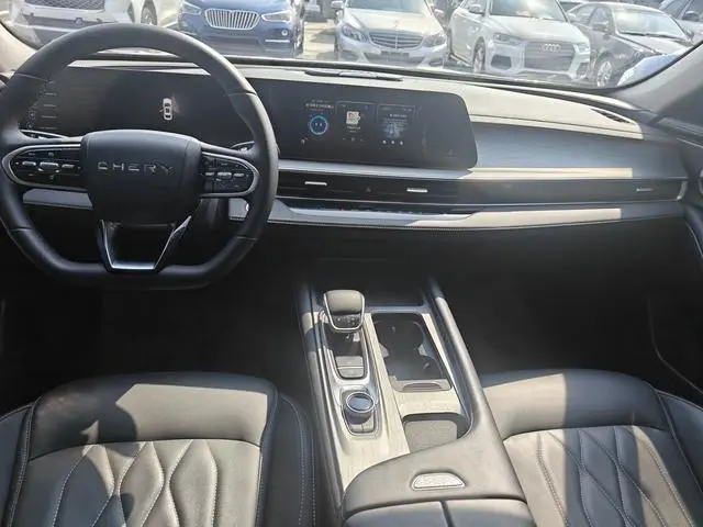 Chery Fulwin Arrizo 8 1.6TGDI DCT Yi