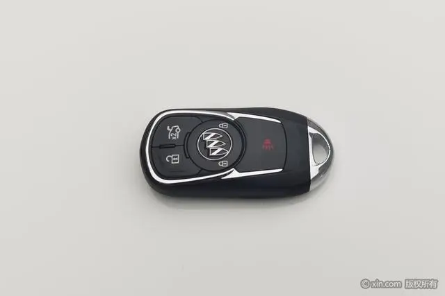Buick Regal 20T Elite Country V