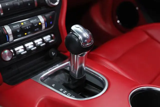 Ford Mustang 2.3T EcoBoost