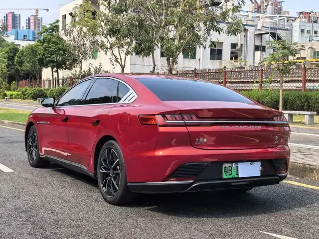 BYD Han EV Four-wheel drive high-performance version flagship