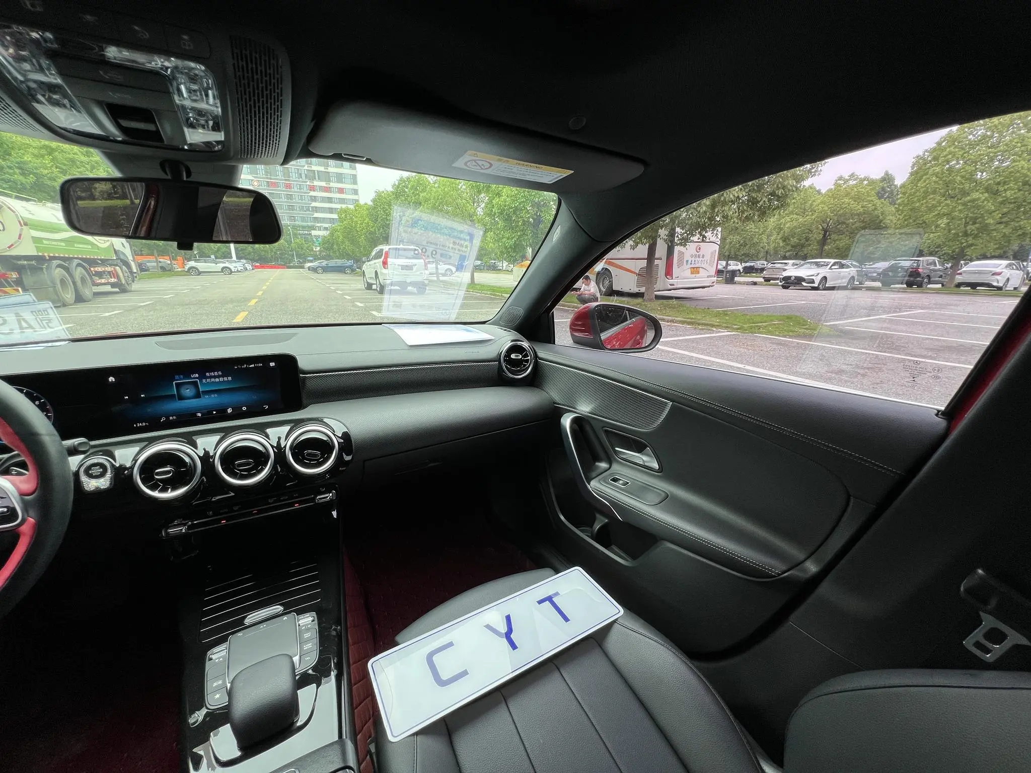 Mercedes-Benz Mercedes-Benz A-class Facelift A 180 L sports sedan