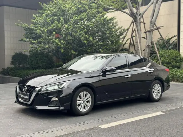 Nissan Teana 2.0 L XL Comfort Edition