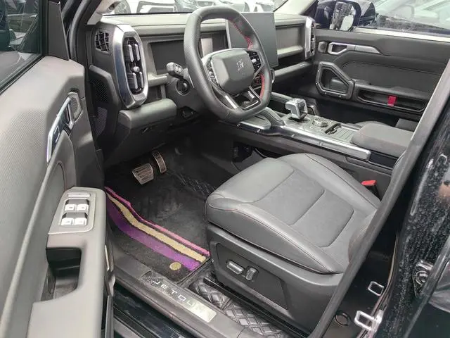 Chery Jetour Jet Traveler 2.0TD four-wheel drive Conquest PRO