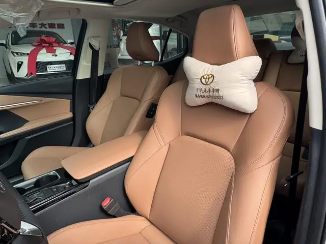 TOYOTA Camry Dual Engine 2.0 HGVP Deluxe Edition