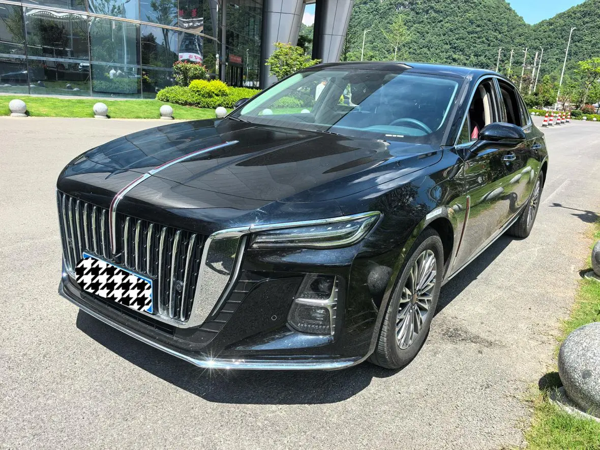 Hongqi Hongqi H5 1.5T DCT Zhilian Flag Rhyme Version